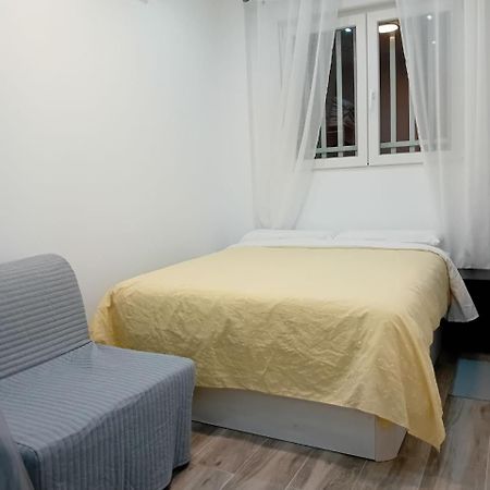 Smart Suite Madrid Exteriör bild